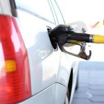 prețul benzinei a urcat la peste 2 euro